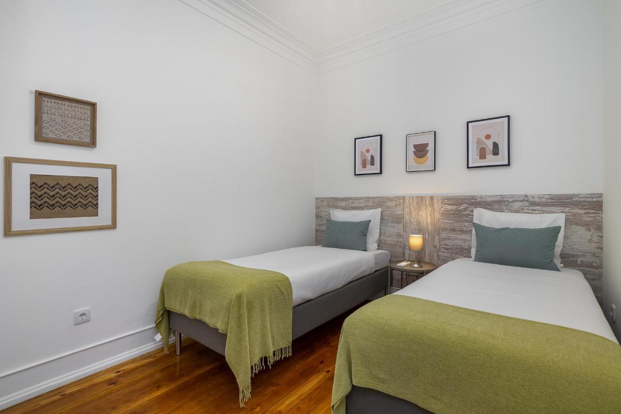 Whome Hideaway Family Apartment #2 Lisboa Extérieur photo